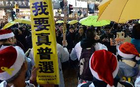 H.K. police to clear last occupy protest site