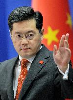 Japan should follow "peaceful" path, China says