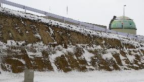 Coastal levee at Tomari nuclear plant in Hokkaido unveiled