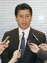 Ex-secretary general Hosono to run in DPJ leadership election