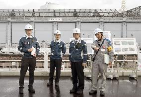 NRA head inspects Kyushu Electric's Sendai nuke plant