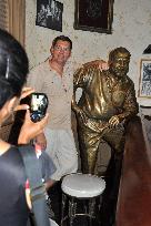San Franciscan poses at famous Havana bar