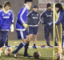 Aguirre talks to Japan team ahead of Asian Cup