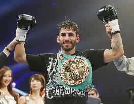 Linares bags his 3rd world title