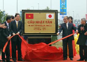 Hanoi opens new bridge built with Japanese aid