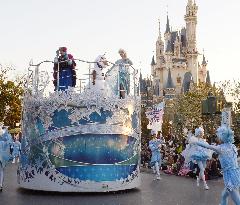"Frozen" event starts at Tokyo Disneyland