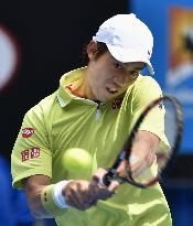 Nishikori wins 1st-round Australian Open match