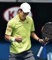 Nishikori wins 1st-round Australian Open match