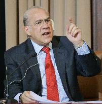 OECD urges Japan to implement bold structural reforms