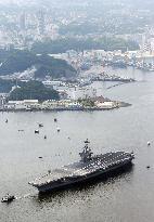 Aircraft Carrier George Washington departs Yokosuka