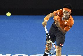 Nishikori reaches Aussie Open 4th round