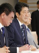 Abe willing to compile supplementary budget for reconstruction