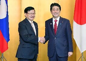 Abe to visit Laos in Sept. for ASEAN summit talks