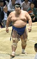 Sumo: Ailing ozeki Kotoshogiku pulls out of Nagoya basho