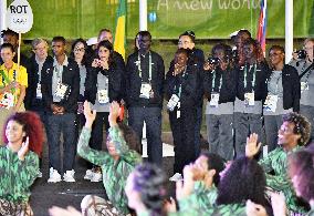 Refugee Olympic Team welcomed at athletes village