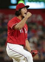 Darvish throws 7-plus innings as Rangers beat A's