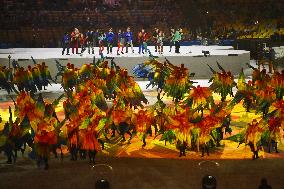 Olympics: Dancers perform at closing ceremony