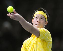 Nishikori advances to Paris Masters 3rd round