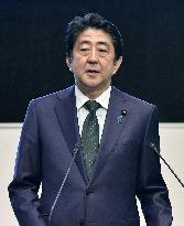 Abe says Japan to contribute more to U.N. peacekeeping missions