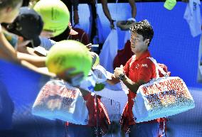 Japan's Nishikori moves into 3rd round at Australian Open