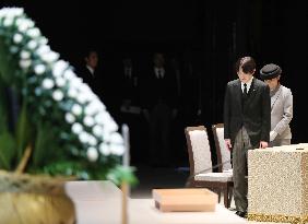 Japan marks 6th anniv. of quake, tsunami, nuclear disasters