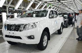 Nissan begins new pickup truck production in China