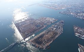 Tokyo's Central Breakwater landfills