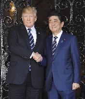 Trump-Abe talks+