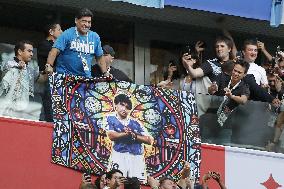 Football: Maradona at World Cup