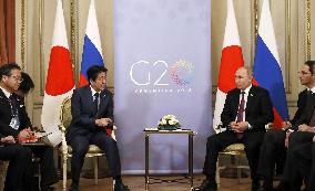 Japan-Russia talks