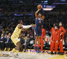 Basketball: Lakers v Wizards