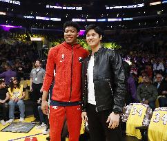 Basketball: Lakers v Wizards