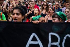 U.S.-NEW YORK-SUPREME COURT-ABORTION RIGHTS-PROTEST