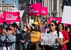 U.S.-CALIFORNIA-SUPREME COURT-ABORTION RIGHTS-PROTEST