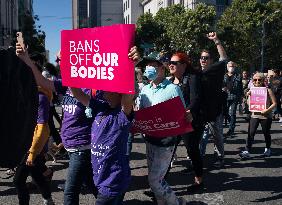 U.S.-CALIFORNIA-SUPREME COURT-ABORTION RIGHTS-PROTEST