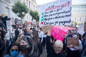 U.S.-CALIFORNIA-SUPREME COURT-ABORTION RIGHTS-PROTEST