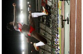 Cuba's Yargelis Savigne wins women's triple jump