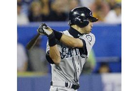 Ichiro gets 3 hits in Mariners' 7th straight loss