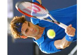 Federer advances to U.S. Open final