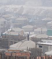 Air pollution gets serious in ger-packed part of Mongolian capital