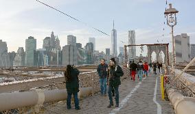 Tourists on Brooklyn Bridge