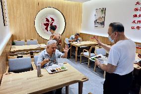 CHINA-FUJIAN-FUZHOU-ELDERLY PEOPLE (CN)