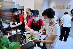 CHINA-FUJIAN-FUZHOU-ELDERLY PEOPLE (CN)