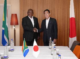 Japanese, S. Africa leaders meet in Germany