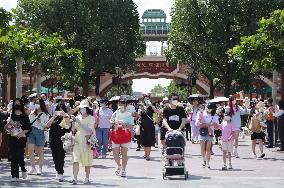 CHINA-SHANGHAI-DISNEYLAND-REOPENING (CN)