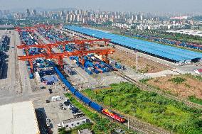 CHINA-CHONGQING-CHENGDU-FREIGHT TRAIN (CN)