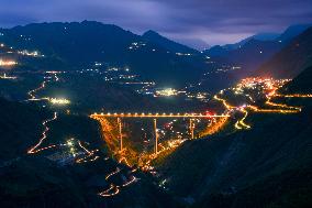 CHINA-SICHUAN-JINYANG-GRAND BRIDGE-OPEN TO TRAFFIC (CN)