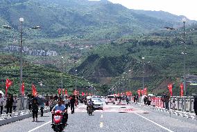 CHINA-SICHUAN-JINYANG-GRAND BRIDGE-OPEN TO TRAFFIC (CN)