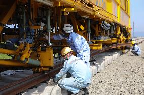 INDONESIA-JAKARTA-BANDUNG-HIGH-SPEED RAILWAY-TRACK LAYING