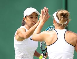 (SP)BRITAIN-LONDON-TENNIS-WIMBLEDON-WOMEN'S DOUBLES